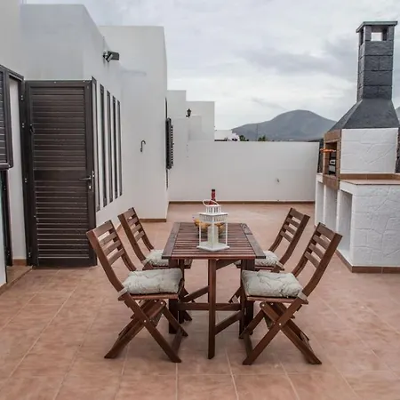 Villas El Salto 8 * Yaiza (Lanzarote)