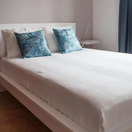 Villas El Salto 8 *
